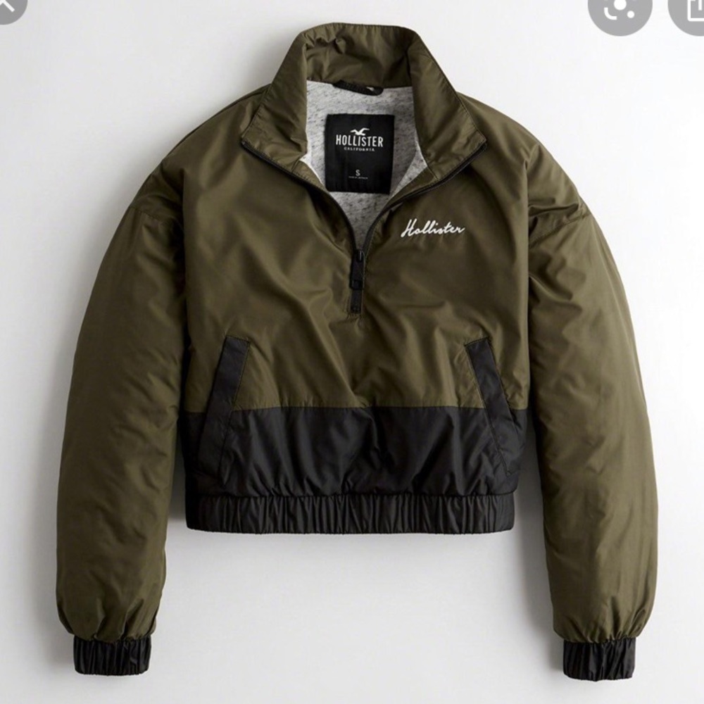 Hollister Crop Fleece-lined Half-zip Windbreaker